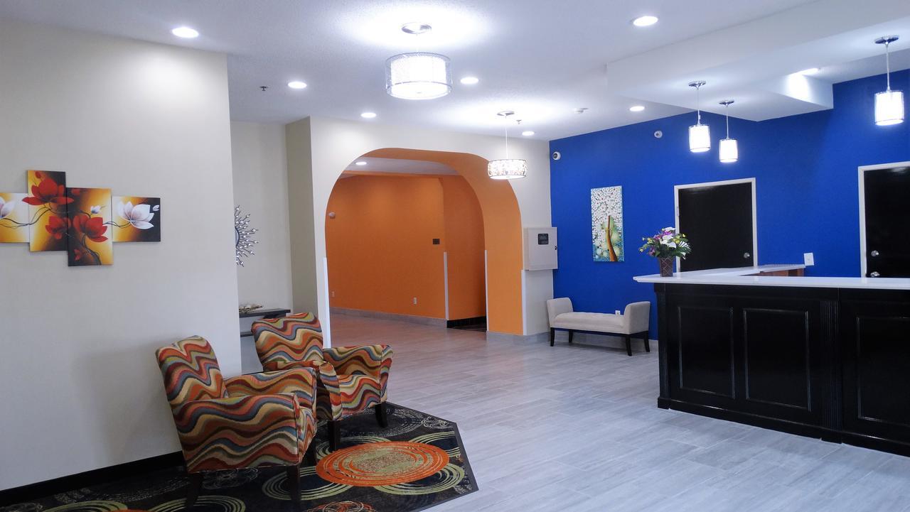 Claxton Oak Tree Inn & Suites מראה חיצוני תמונה